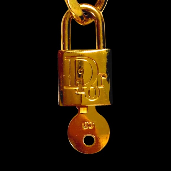 Dior John Galliano Vintage Runway Oversized Padlock Key Curb Link Chain Bracelet - Picture 13 of 15